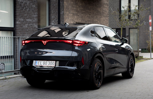 Sort CUPRA Tavascan fra Semler Mobility