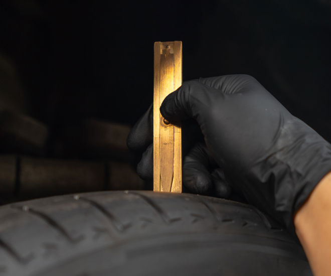 Mønsterdybde, der bliver målt