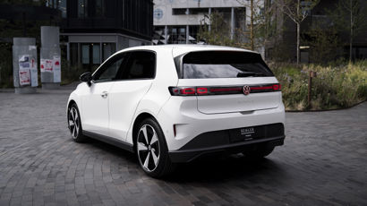 ID.Polo Hvid i Miljø bagfra fra Semler Mobility