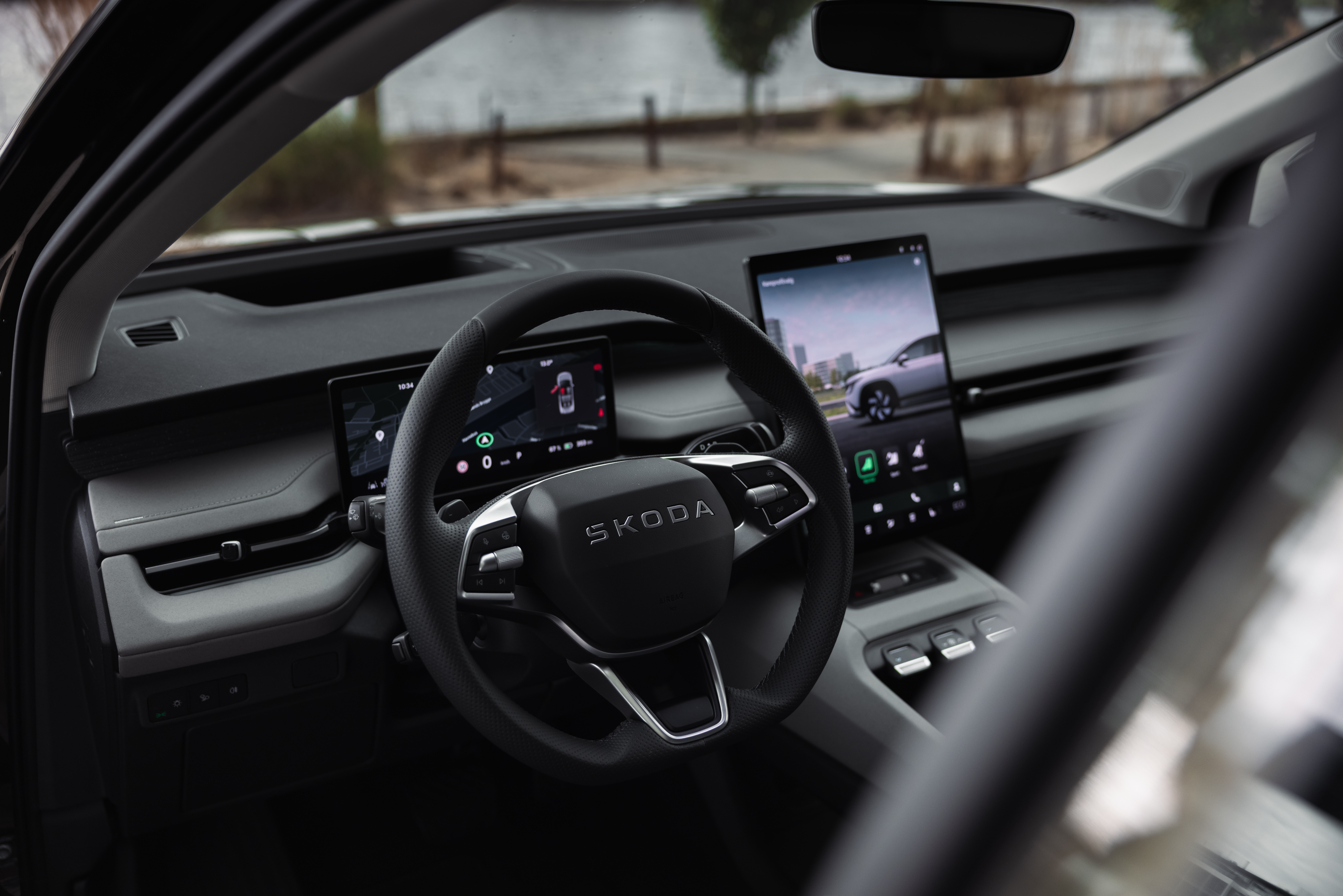 Skoda Peaq skærm og rat