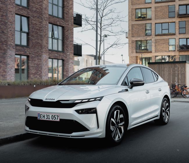den nye skoda enyaq sølv