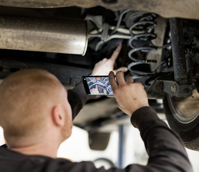 Servicecam i brug under service