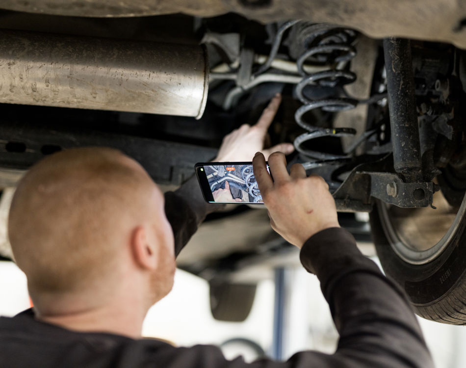 Servicecam i brug under service